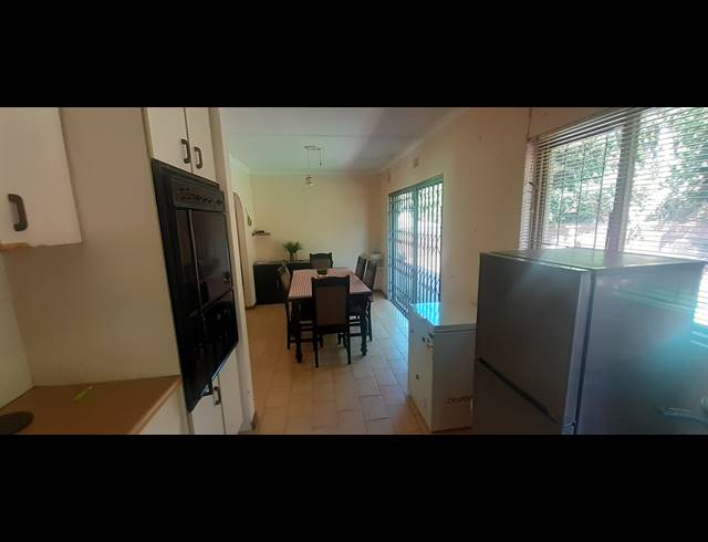 3 BEDROOM HOUSE FOR SALE IN MOTALABAD